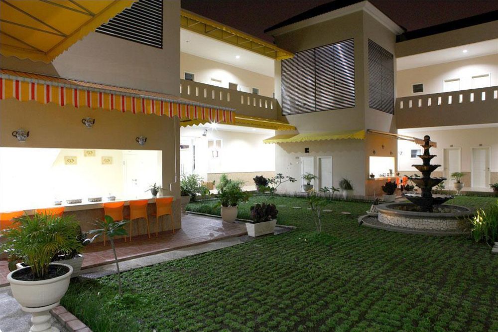 Roemah Moesi Medan Exterior foto